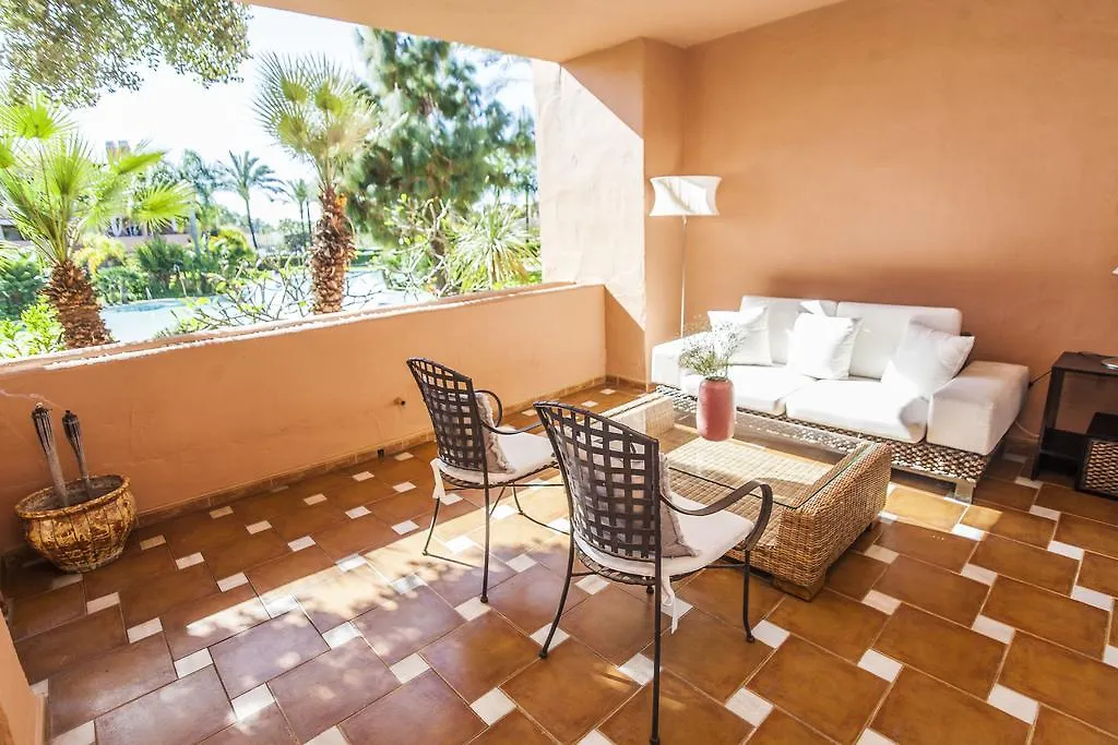 Alhambra Dream Airstream Apartment Estepona