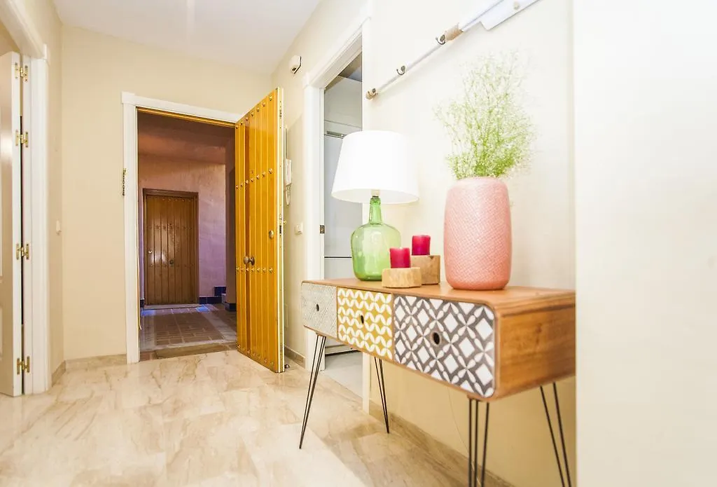 Alhambra Dream Airstream Apartment Estepona